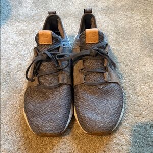 New Balance Fresh Foam Men's Charcoal and Tan Sneakers